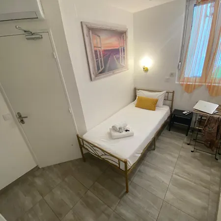 Appia 2* Cannes